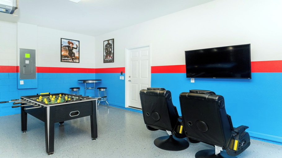 Interior 4, Star Wars & Princess /w Pool, Game Rm Near Disney, Osceola