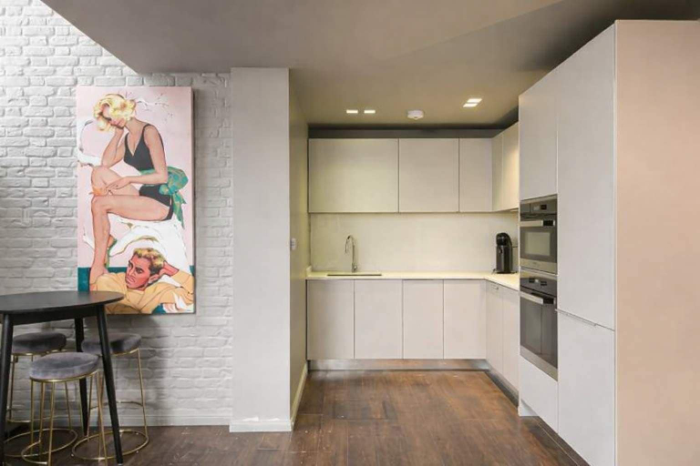 Private kitchen 2, The Galleries - Covent Garden - by Frankie, London