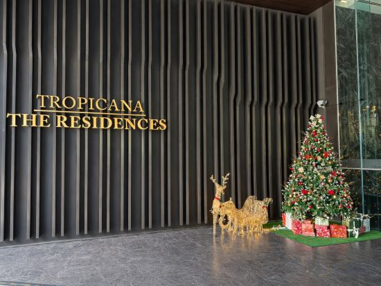 Hotel Interior/Public Areas