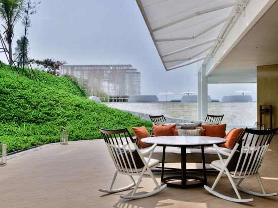 Hotel Exterior, Veranda Residences by SEA U PATTAYA, Pattaya