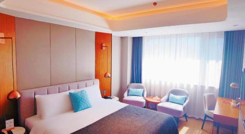 Bedroom 2, Yitel Collection Shenyang North Railway Station Metro Station, Shenyang