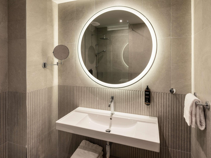 Bathroom 4, Mercure Sofia City, Stolichna