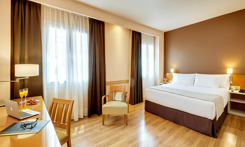 Bedroom, Sercotel Alcala 611, Madrid