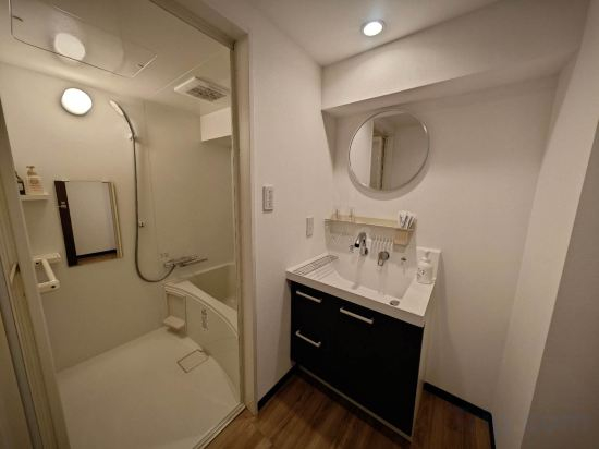 Others 4, Hotel bustel, Yokohama