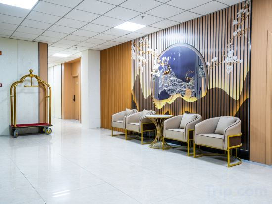 Hotel Interior/Public Areas