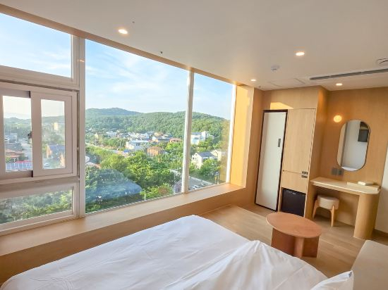 Logo, Incheon Mare Suite Hotel, Jung