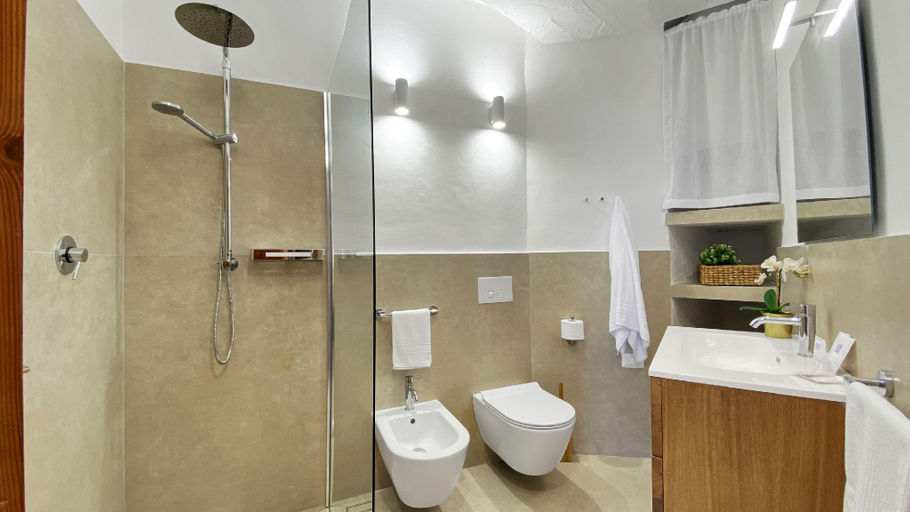Bathroom 3, La Maranita Apartment, Olbia-Tempio