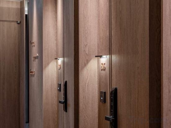 Hotel Interior/Public Areas