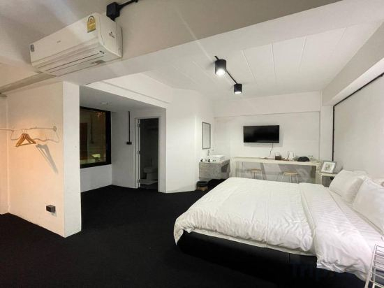 Others 2, BW Studios Thai Art Hotel (5 mins walk to Tha Phae Gate, Pets friendly), Muang Chiang Mai