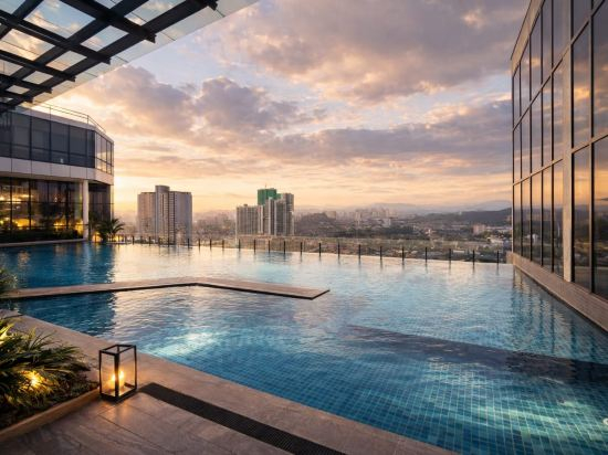 Hotel Exterior 2, Novo Embassy Ampang by Dormeo Destinations【Infinity Pool+5min Walk to Gleneagles】, Kuala Lumpur
