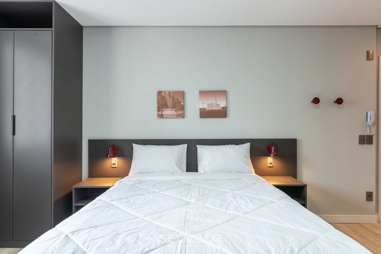 Room 4, Studio in Historic Center Near Santa Casa Tco0612, Porto Alegre