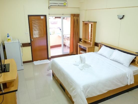 Others 2, TS Home Service Apartment, Krathum Baen
