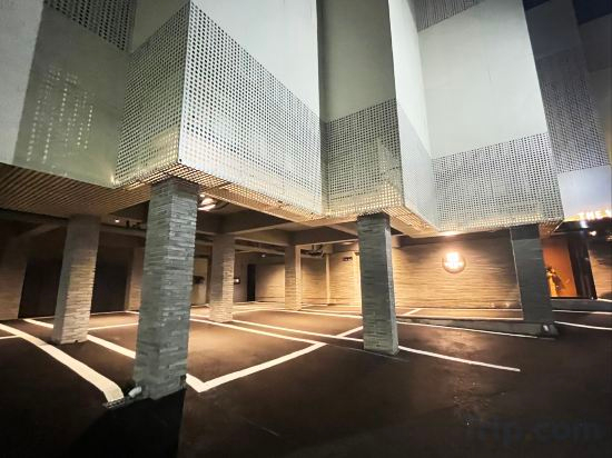 Hotel Exterior 2, THE VANSTAY, Suyeong