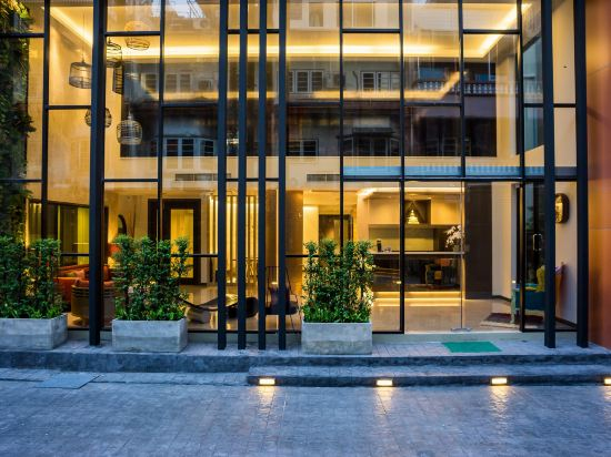 Hotel Exterior 3, Aim House Bangkok No Parking, Khlong San