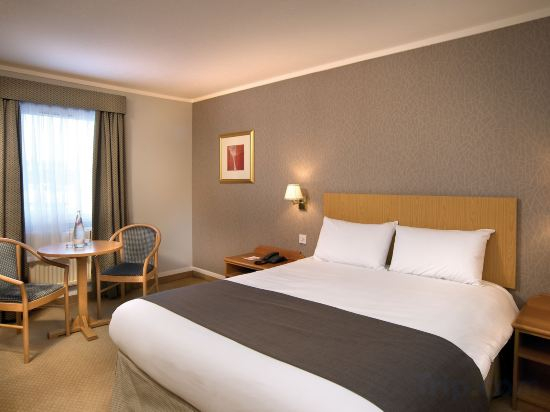 Others 5, The Hickstead Hotel By Uno-FREE PARKING, West Sussex
