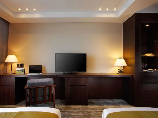 Others 4, Stellar-Formerly International Hotel Yeongjong, Jung