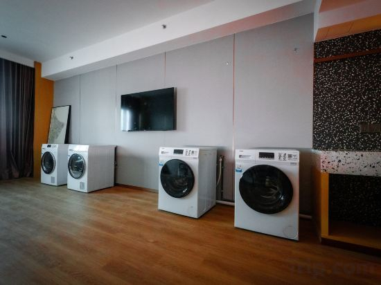 Others 4, Upper Hotel Suites, Pulau Penang