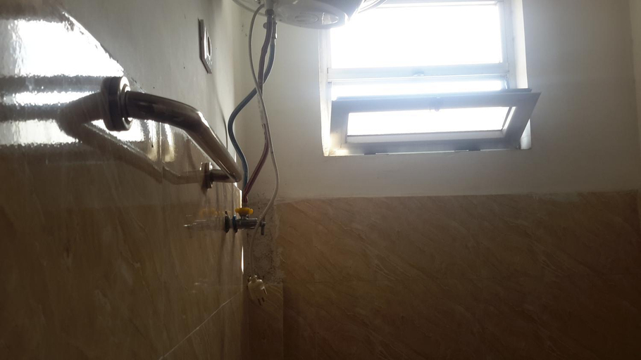 Others 5, Abush Guest House, Addis Abeba