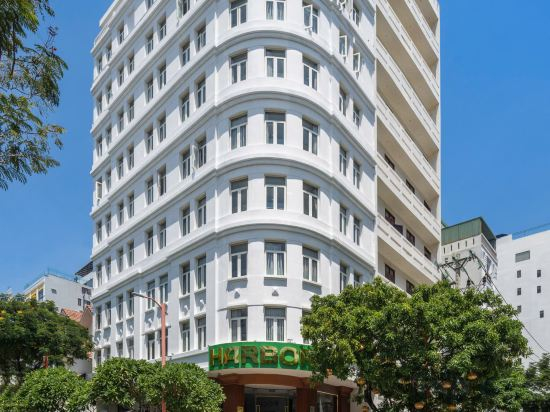 Hotel Exterior, Harbor Sea View Hotel Danang, Da Nang