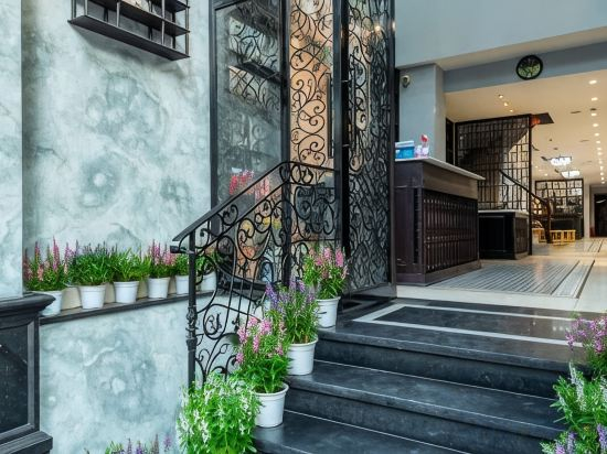 Hotel Interior/Public Areas