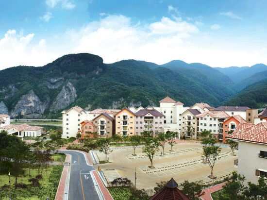 Hotel Exterior 3, Tops10 Resort Donggang Cistar, Yeongwol