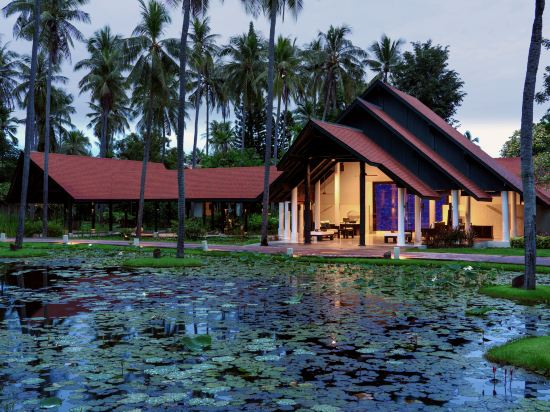 Hotel Interior/Public Areas
