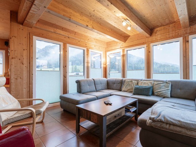 Living area 5, Cabin in Hohentauern With Sauna, Murtal
