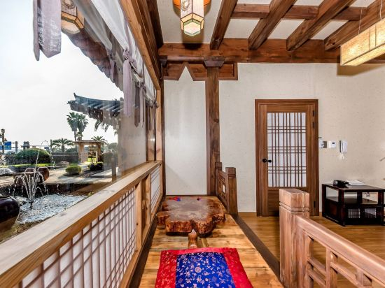Hotel Interior/Public Areas 3, Jeju Hanok Hotel Hallagung, Seogwipo