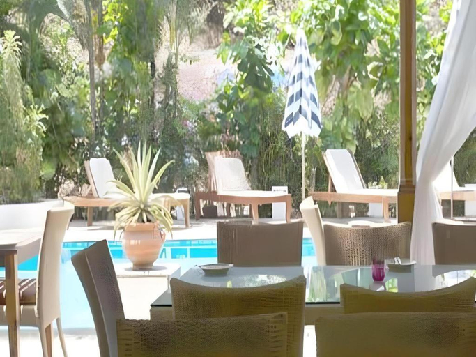 Food & Drinks 4, Casablanca Beach Resort, North Goa