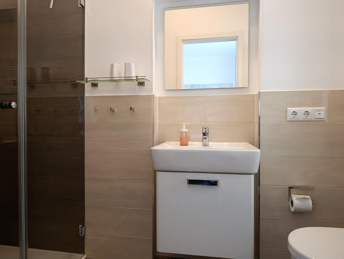 Bathroom 4, App Kronenburg, Rostock