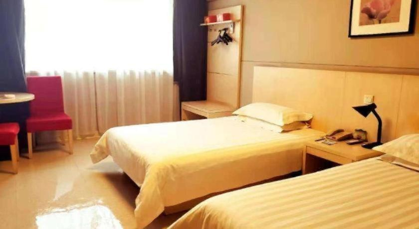 Bedroom 3, Jinjiang Inn Jiaxing South Lake, Jiaxing