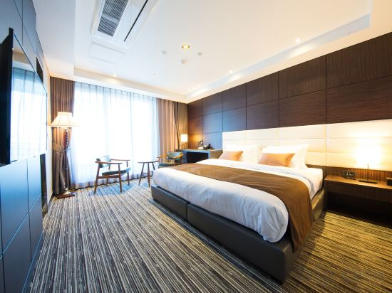 Others 5, Stellar-Formerly International Hotel Yeongjong, Jung