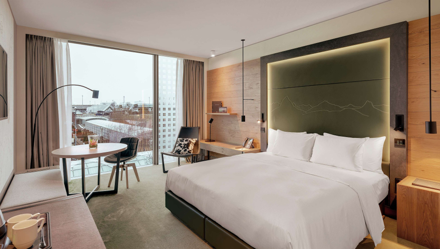 Bedroom 3, Hilton Munich Airport, Erding