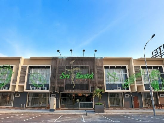 Hotel Exterior 2, Sri Enstek Hotel KLIA, KLIA 2 & F1, Seremban