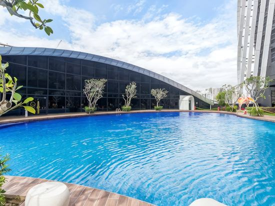 Fitness & Recreational Facilities
