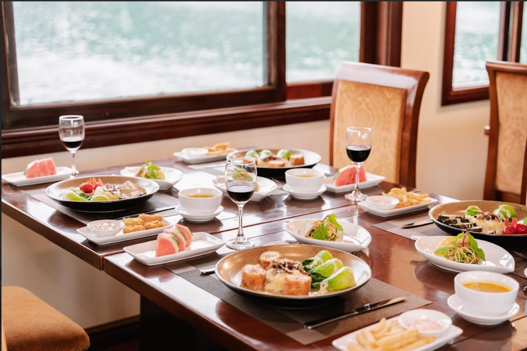 Food & Drinks 4, Daiichi Boutique Cruise, Hoàn Kiếm