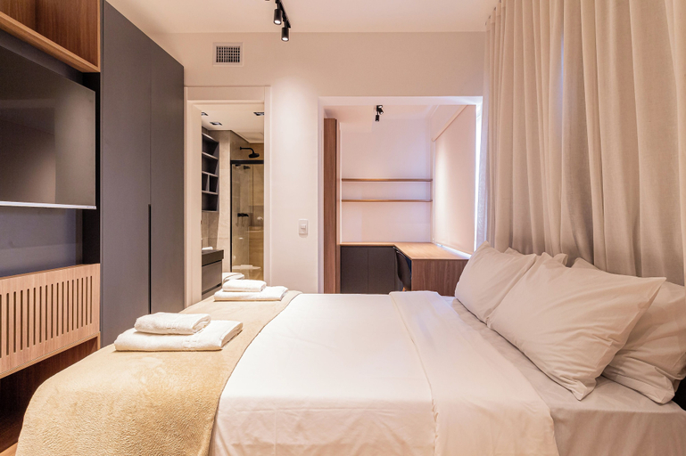 Room 4, Lisboa by Bhomy, São Paulo