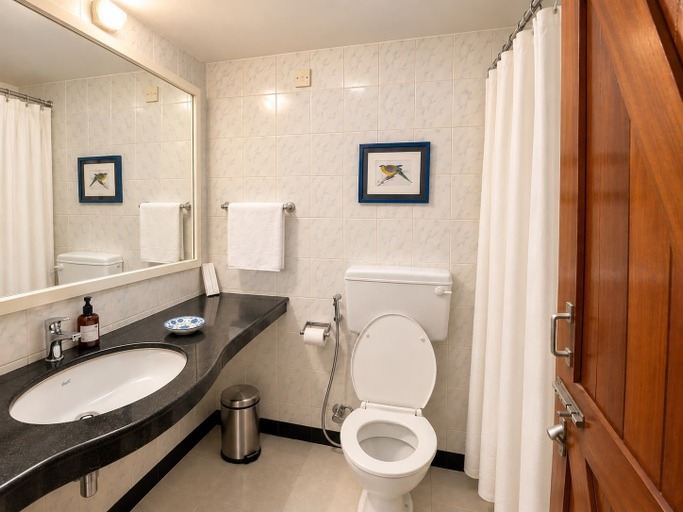 Bathroom 3, Modi's Resort Karjat, Raigarh