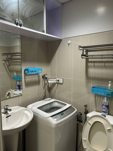 Bathroom 4, Vibrant Studio Apartment in Vibrant Pasay, Philippines, Pasay City