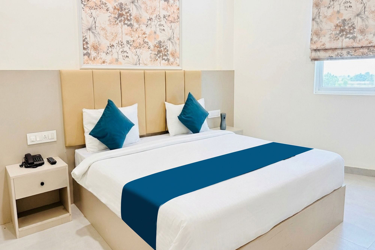 Room 5, Fabhotel Shree Inn, Indore