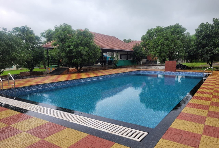 Pool 5, Nakshatra Farm Karjat, Raigarh