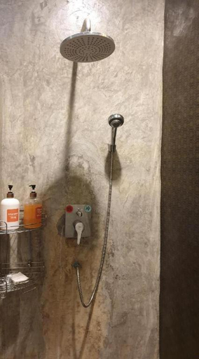 Bathroom, Baan Hom Muen Li, Mae Fa Luang