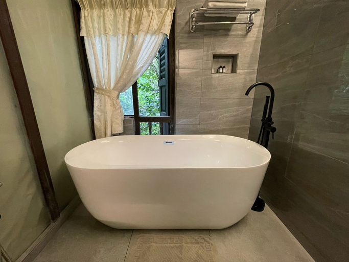Bathroom 3, Villa Sri Kampung, Langkawi