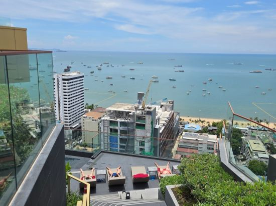 Others 3, The Edge Central Pattaya – Near Beach, Central & Walking Street by Smile, Pattaya