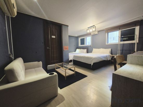 Logo, AnOn Hostel Seongsu-Konkuk, Gwang-jin