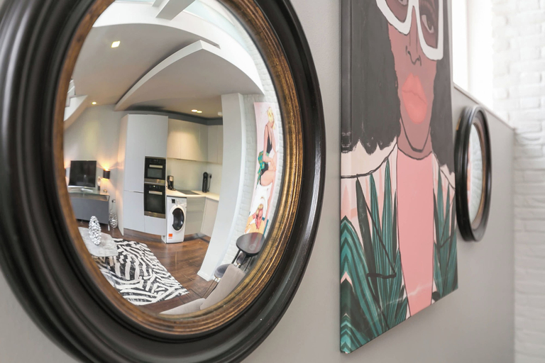 Interior 3, The Galleries - Covent Garden - by Frankie, London