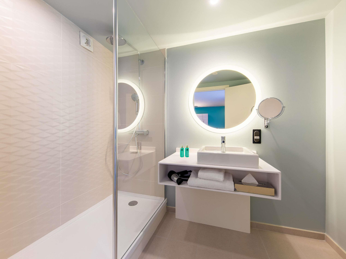 Bathroom 4, Hotel Novotel Monte Carlo, Monaco