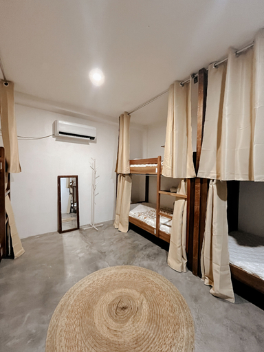 Room 5, The Eight Siargao, General Luna