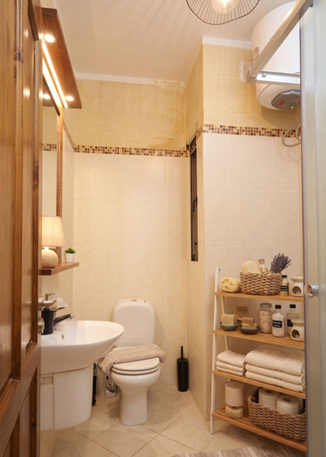 Bathroom 3, Stylish 2BR APT in Gozo w/ Pool, Balcony