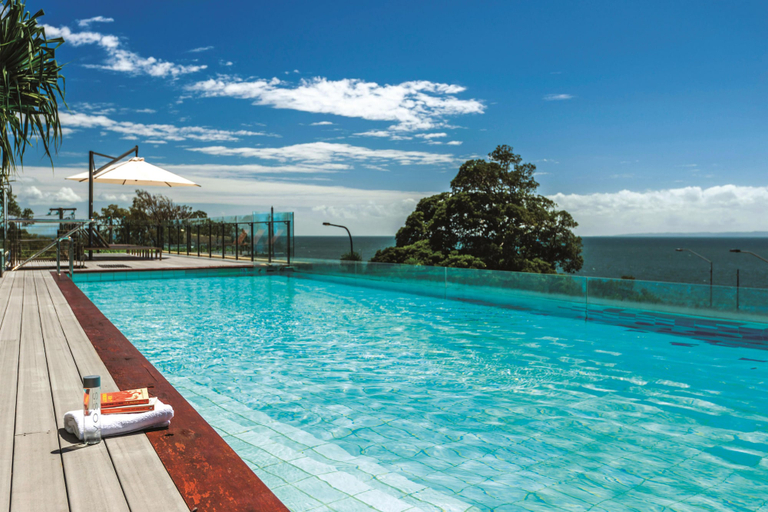 Sport & Beauty 5, Oaks Redcliffe Mon Komo Suites, Redcliffe-Scarborough